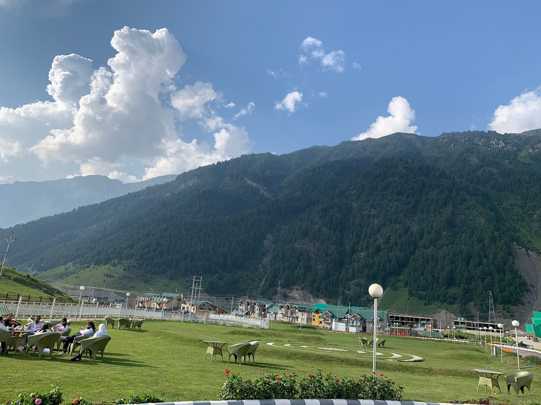 Country Inn & Suites by Radisson Sonamarg主图