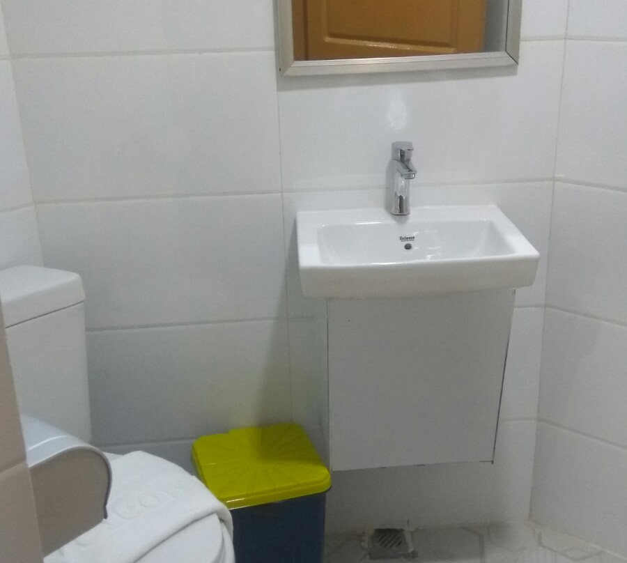 Ararat Hotel - Kalay