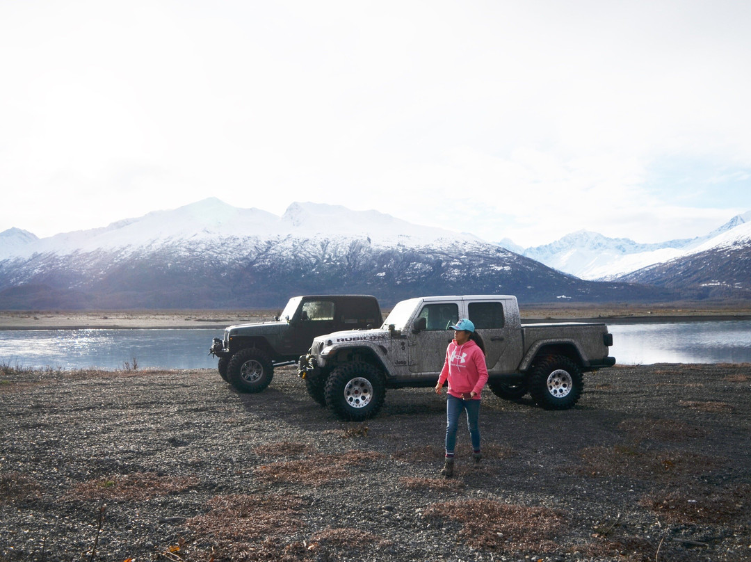 Alaska Jeep Adventures景点图片