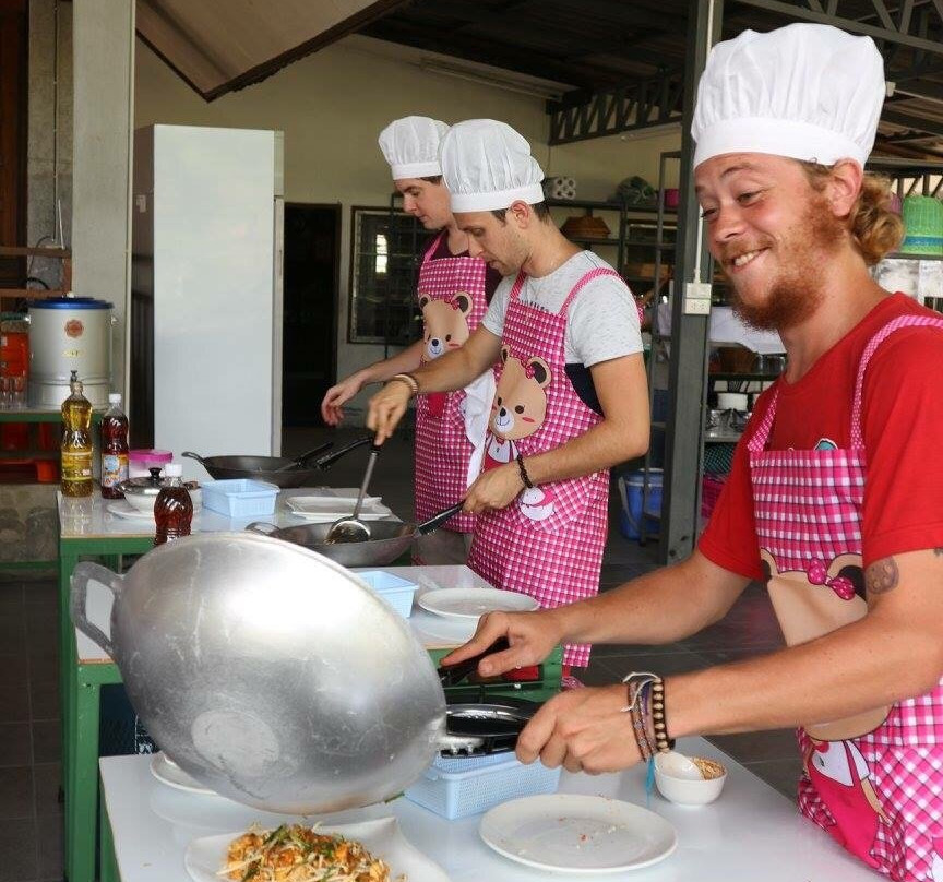 Smile Organic Farm Cooking School-清迈必去景点