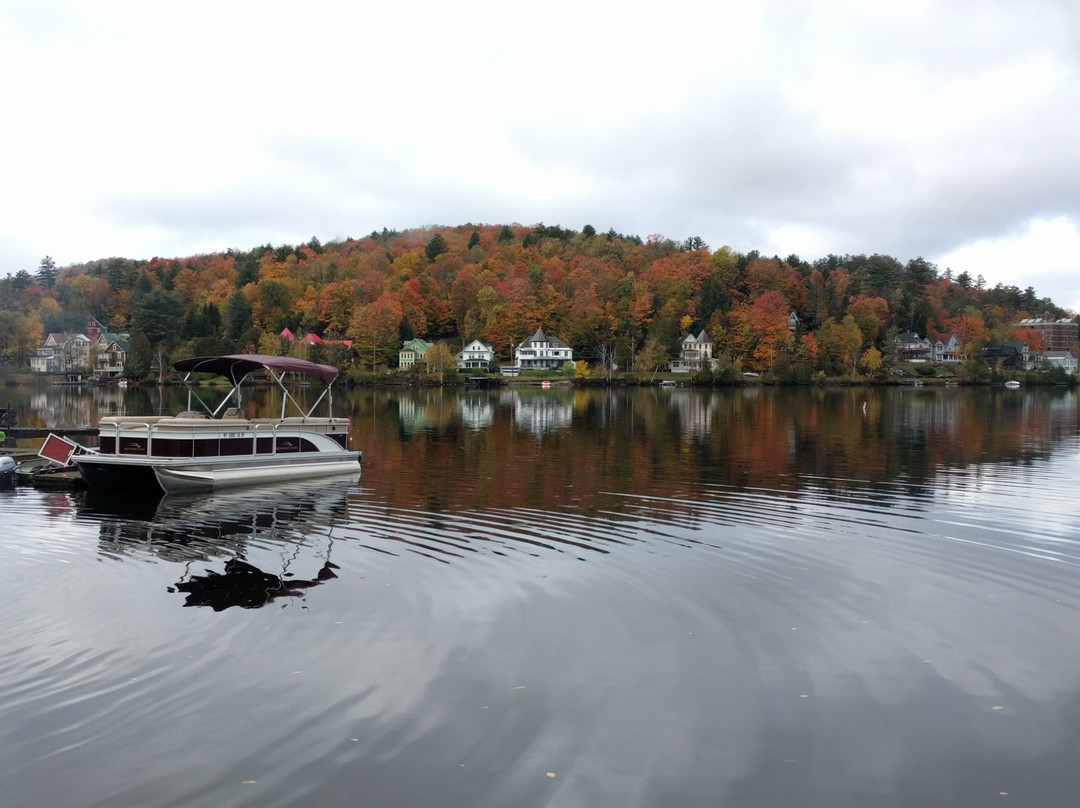 Lake Flower Inn主图