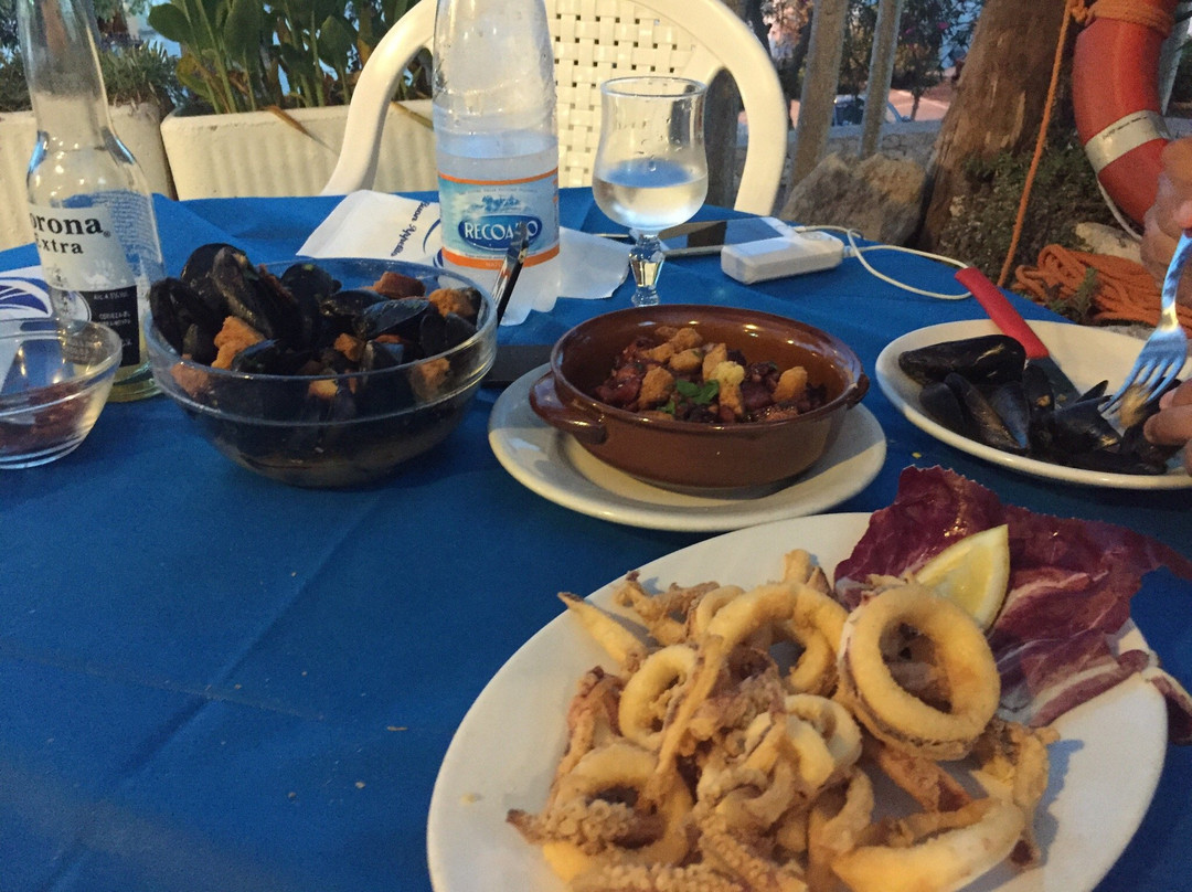 Chiosco Grotta Del Conte