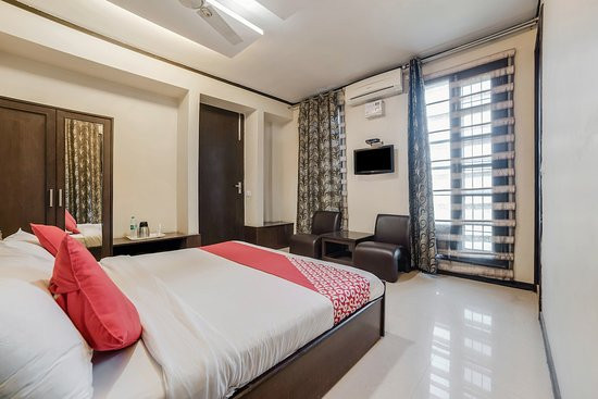 Windcross Hotel主图