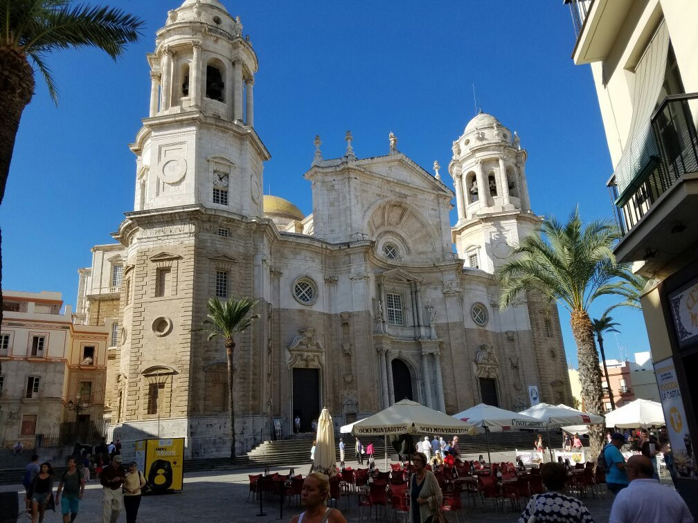 Catedral de Cadiz景点图片