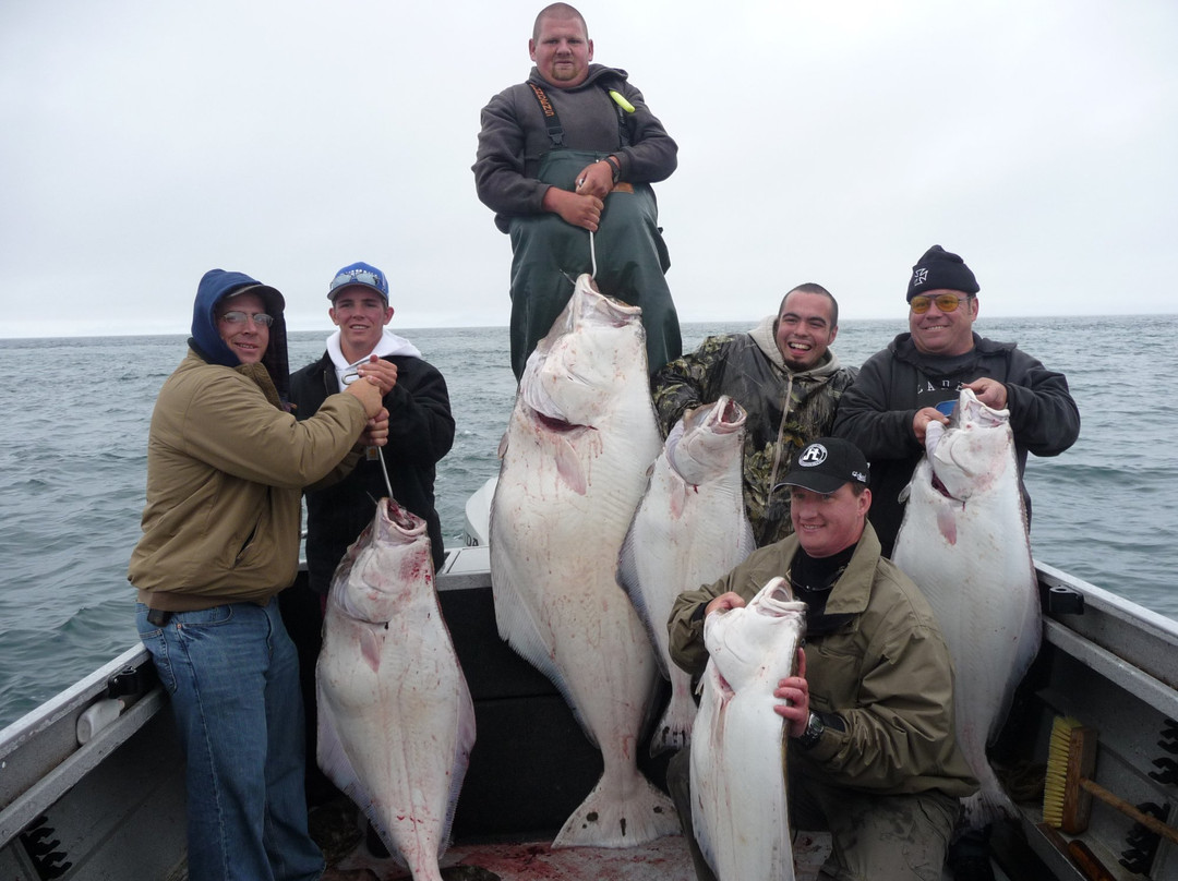 Catch A Lot Charters-荷马必去景点