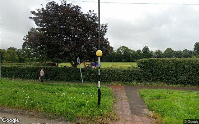 Lower Road Recreation Ground景点图片