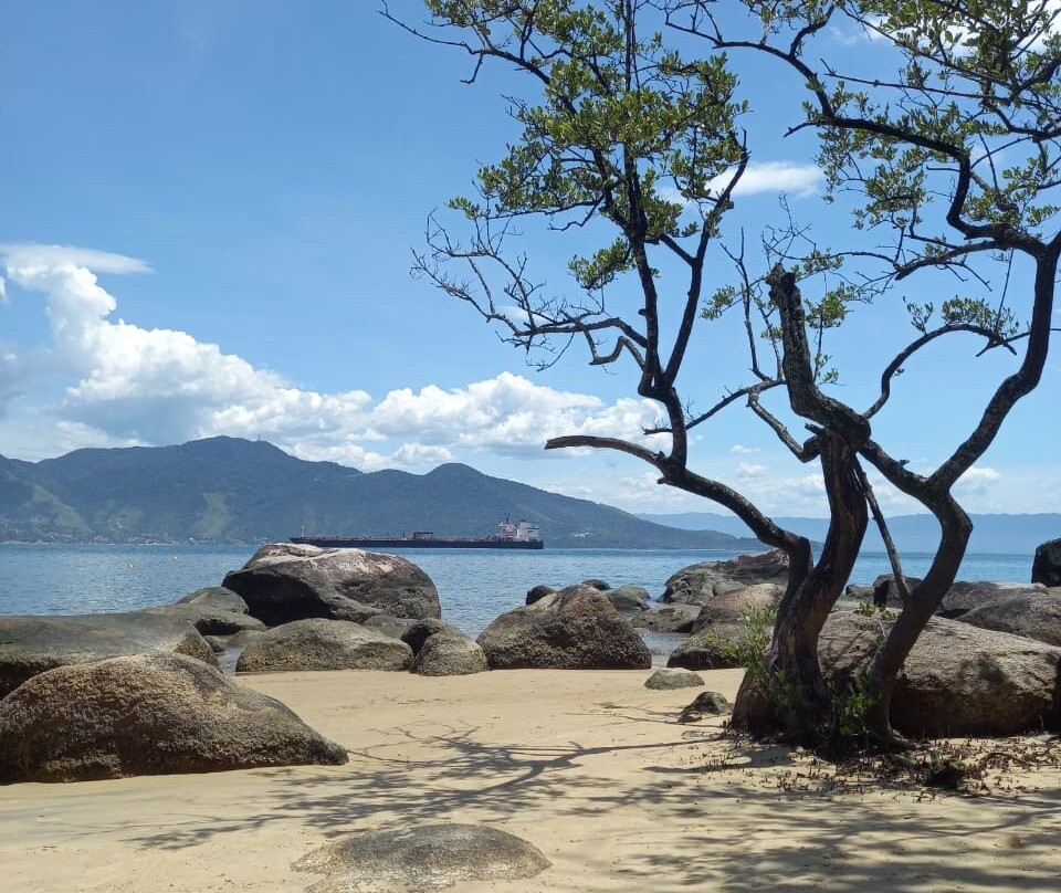 Viana Beach景点图片