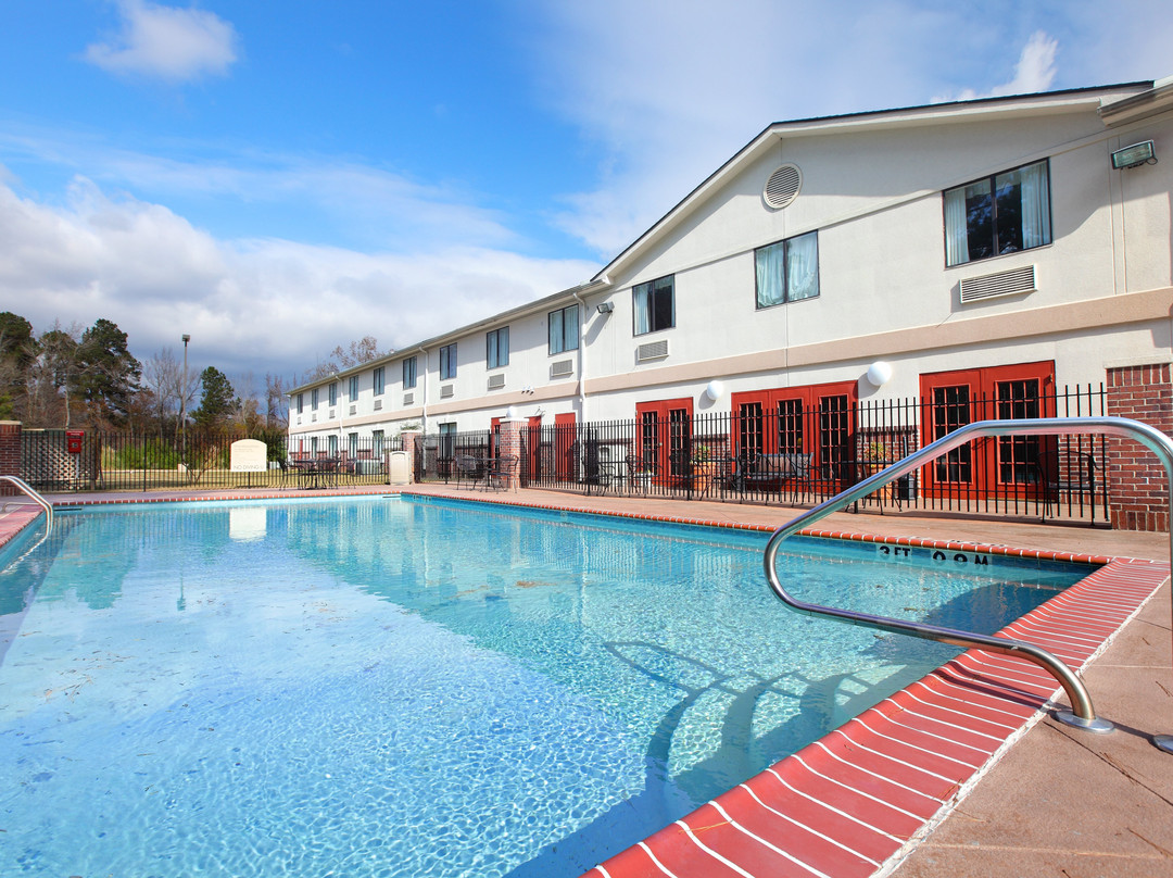 Holiday Inn Express & Suites Camden by IHG主图