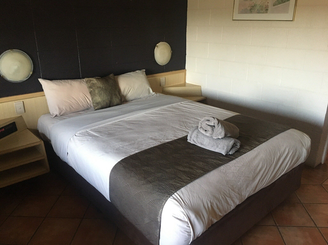 海德兰港招待酒店主图