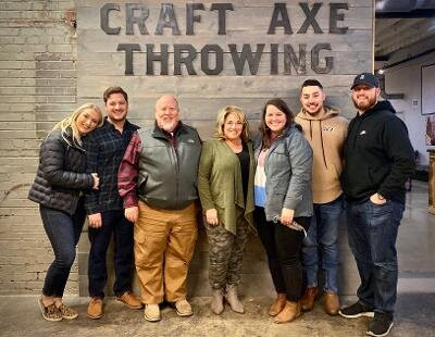 Craft Axe Throwing- Knoxville-诺克斯维尔必去景点