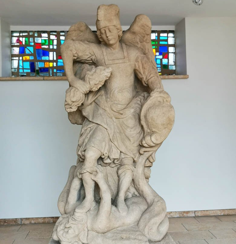 Saint Michel statue-Mondorf-les-Bains必去景点