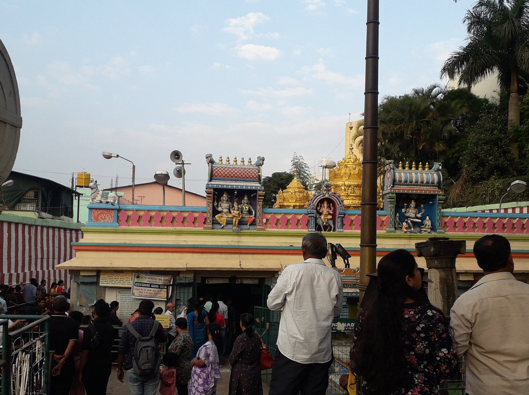 Gavi Gangadhareshwara Temple景点图片