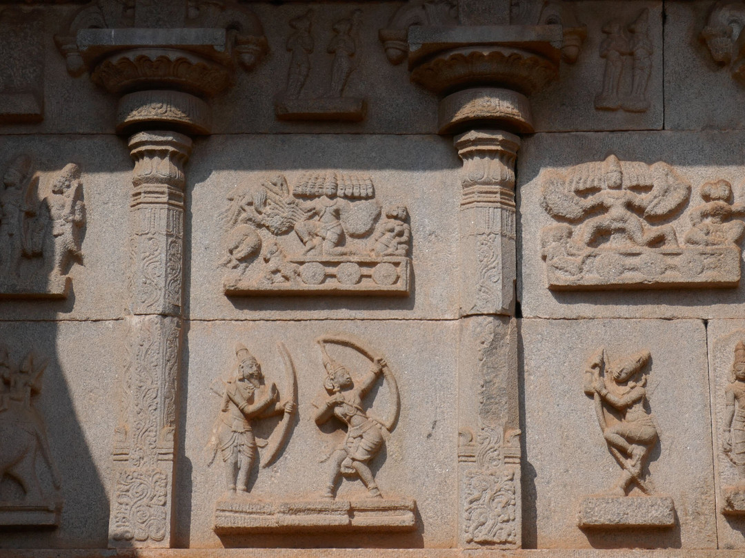Hazara Rama Temple景点图片