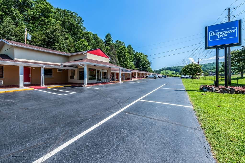 Americas Best Value Inn Franklin主图