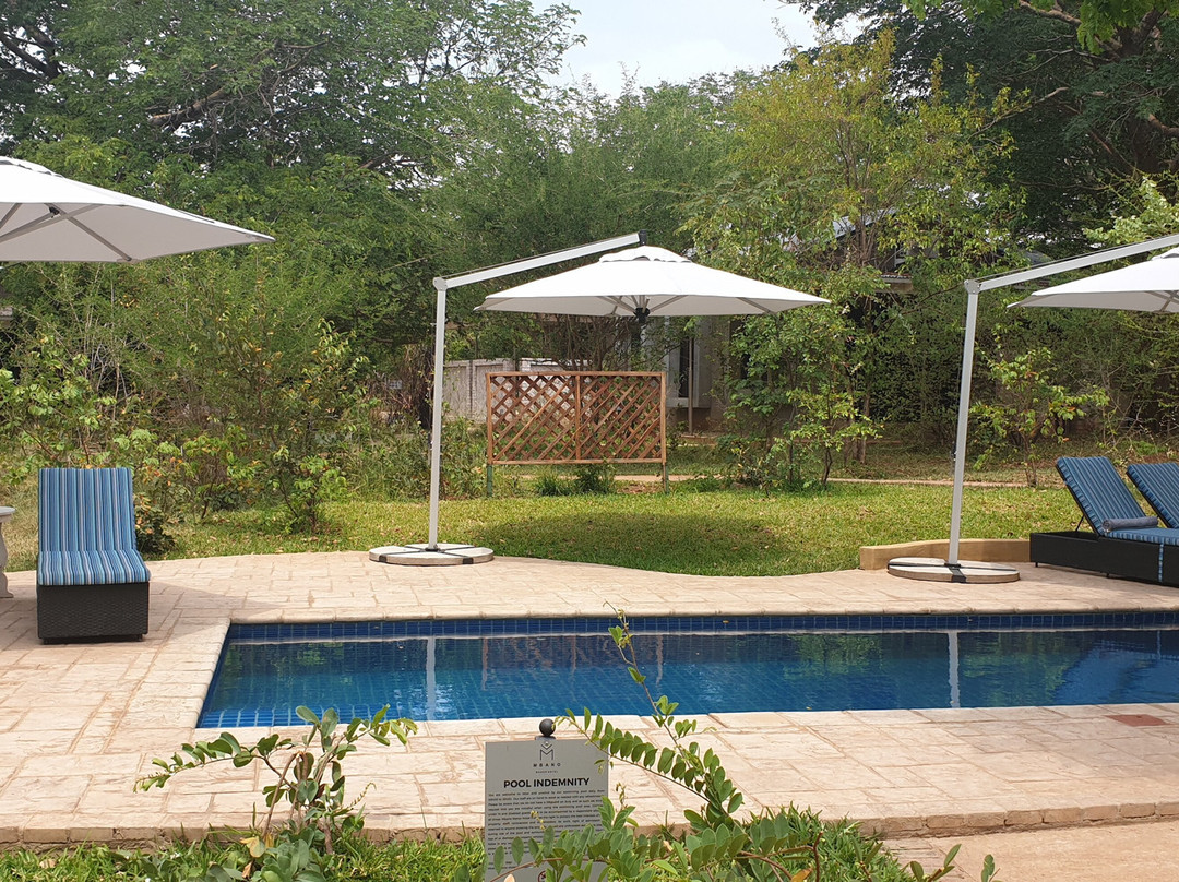 Mbano Manor Hotel Victoria Falls主图