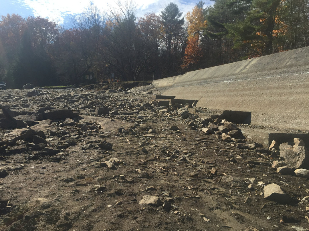 Grafton Pond Reservation-Enfield必去景点