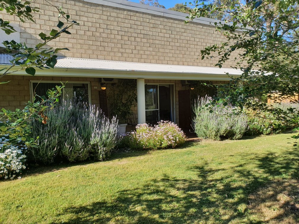 巴瑟尔顿图亚特斯游客民宿旅馆主图