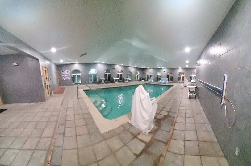 Spark by Hilton Dumas主图