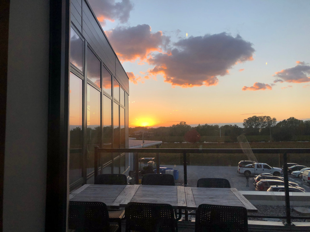 North 42 Degrees Estate Winery & Bistro 42-Harrow必去景点