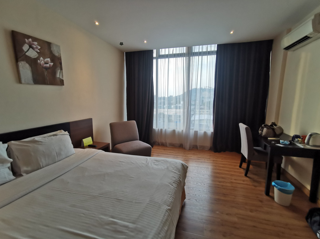 Cathayana Hotel Kuantan主图