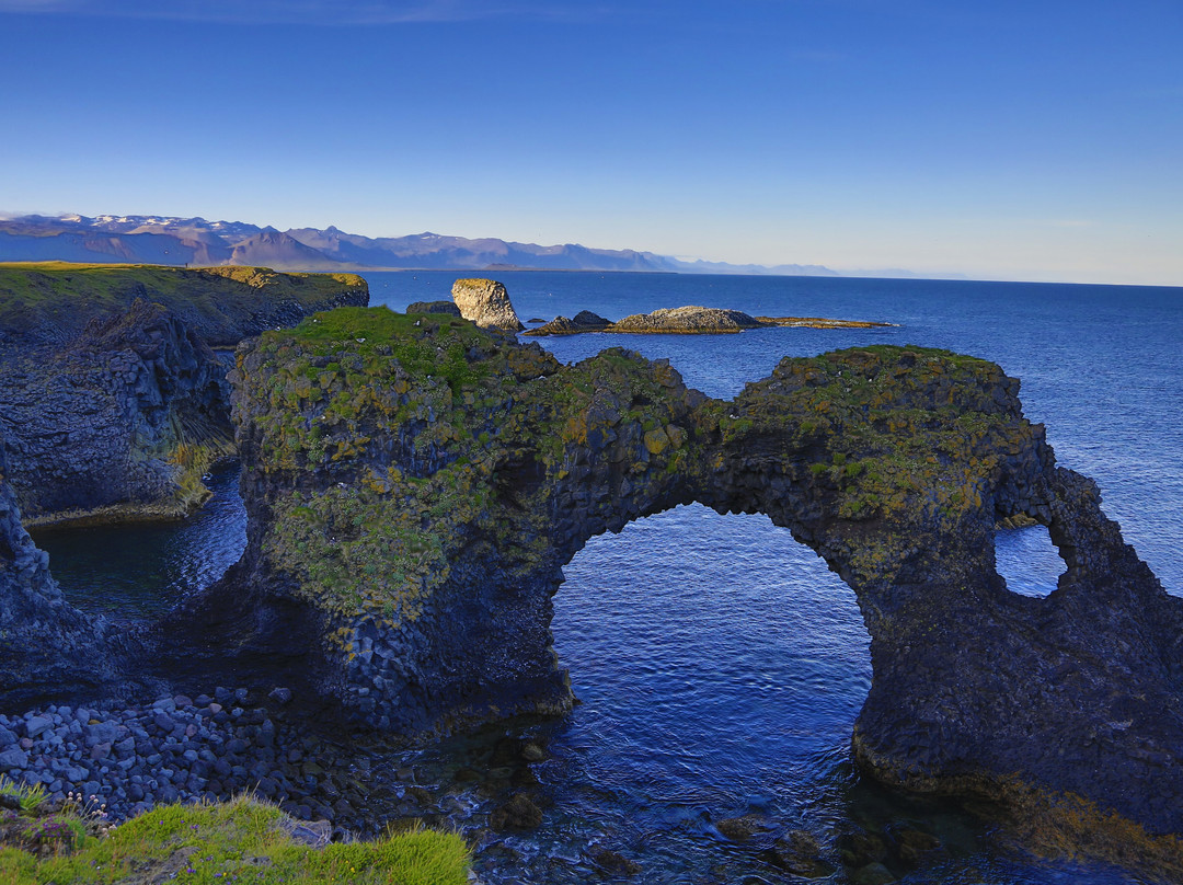 Arnarstapi-Hellnar Hike-Arnarstapi必去景点