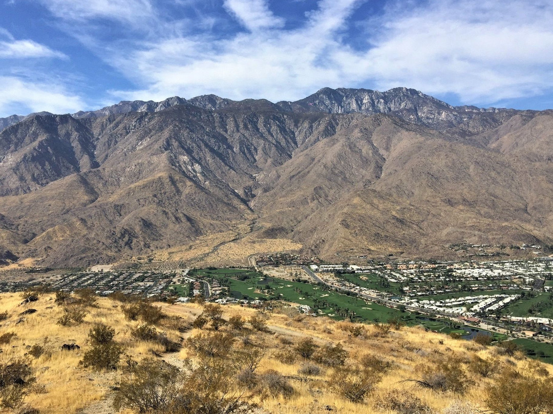 Trail Ahead-棕榈泉市必去景点