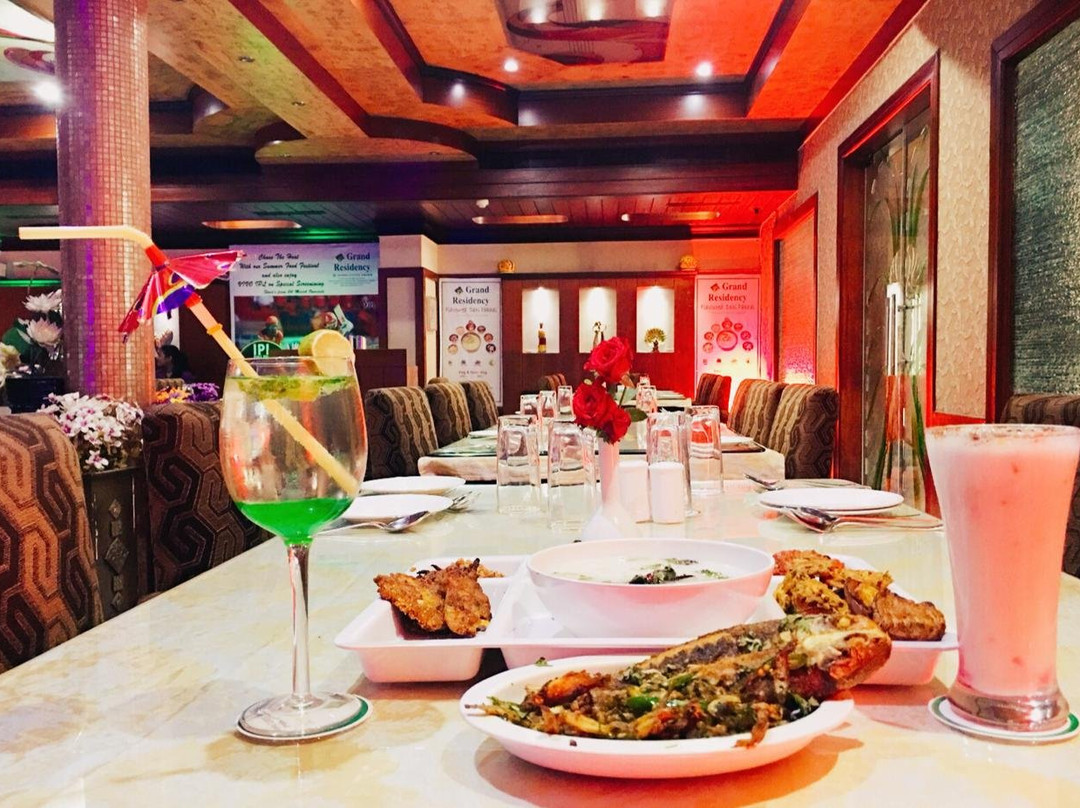 Hotel Grand Residency