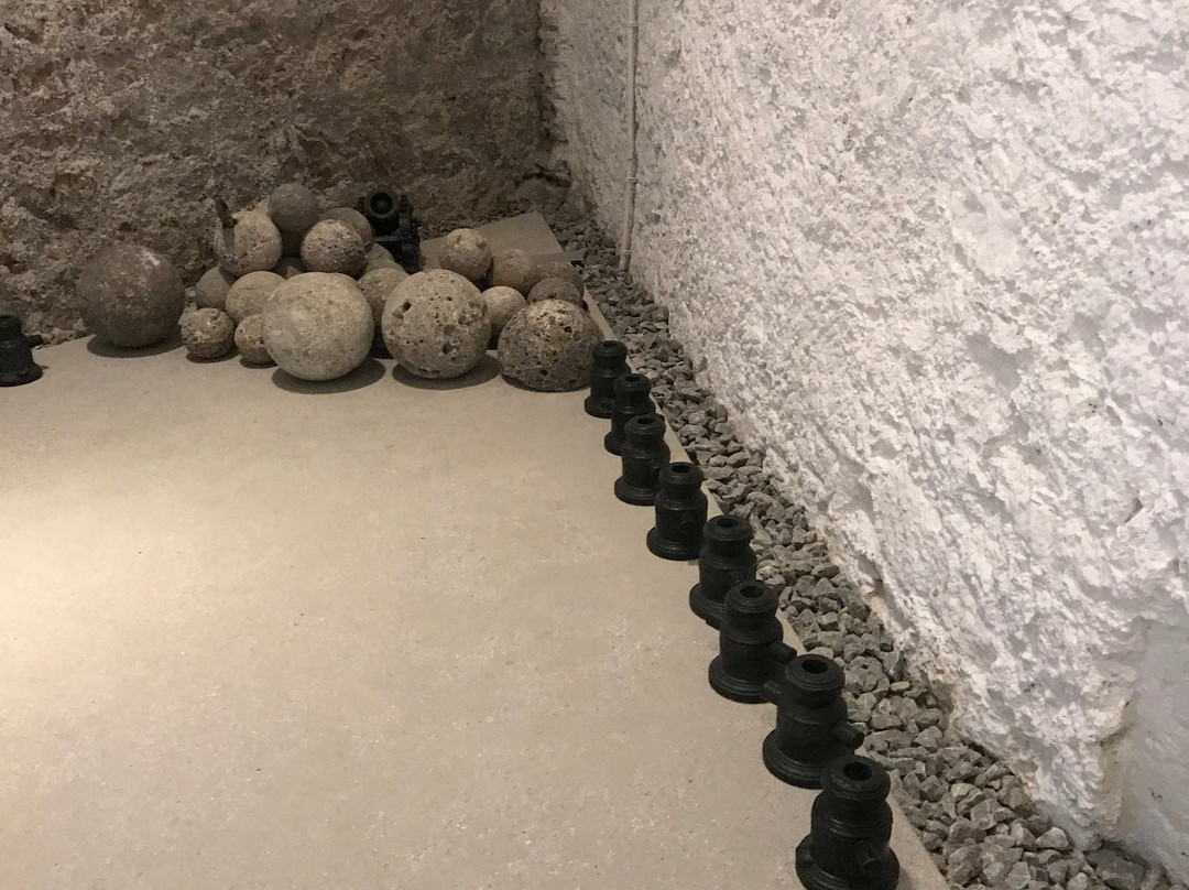 Stadtmauer und Kasematten-维也纳新城必去景点