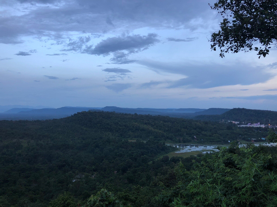 Sirindhorn Wararam Phu Prao Temple (Wat Phu Prao)景点图片