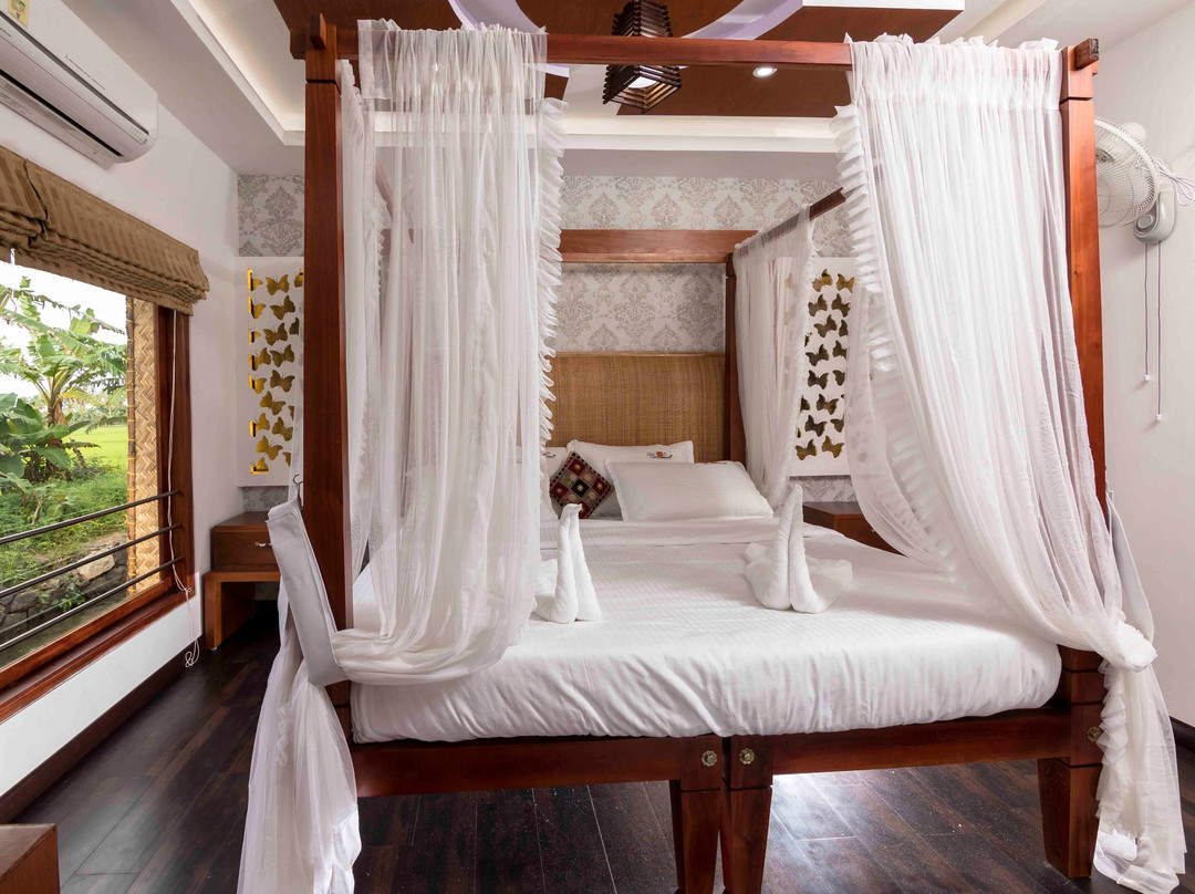 PALAZHI Luxury Houseboat-Kainakary必去景点