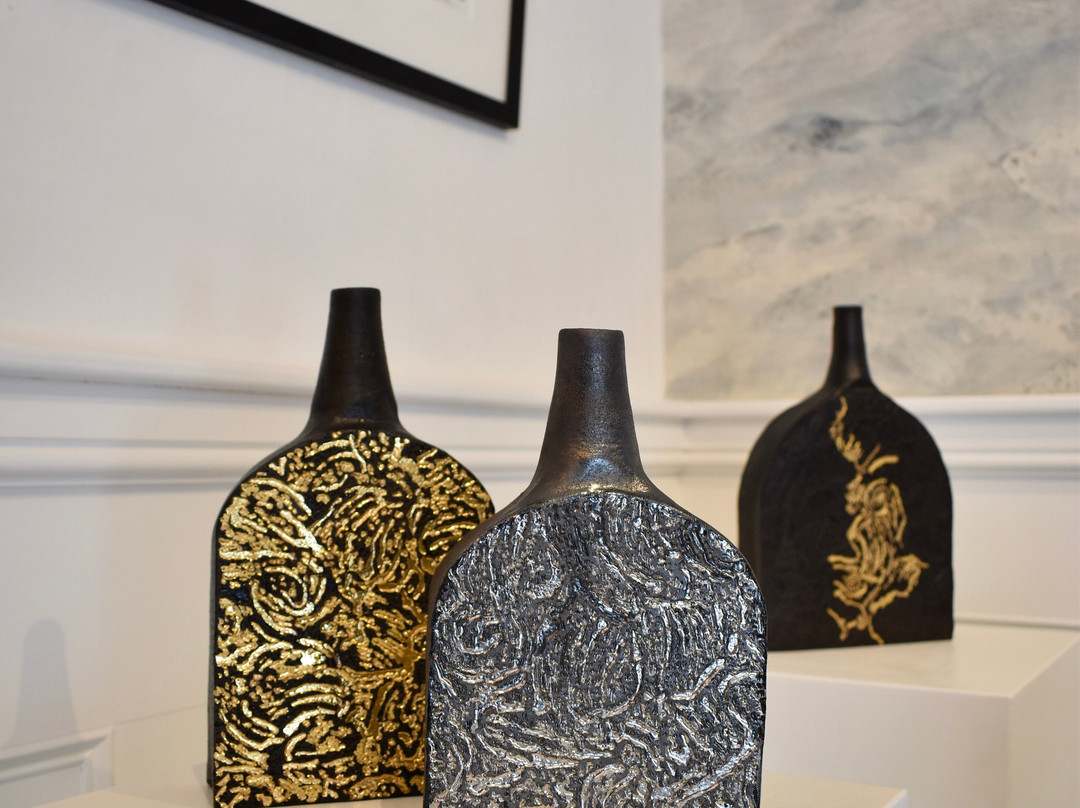 Blackbird Ceramics - Studio Pottery by Richard Prentice景点图片