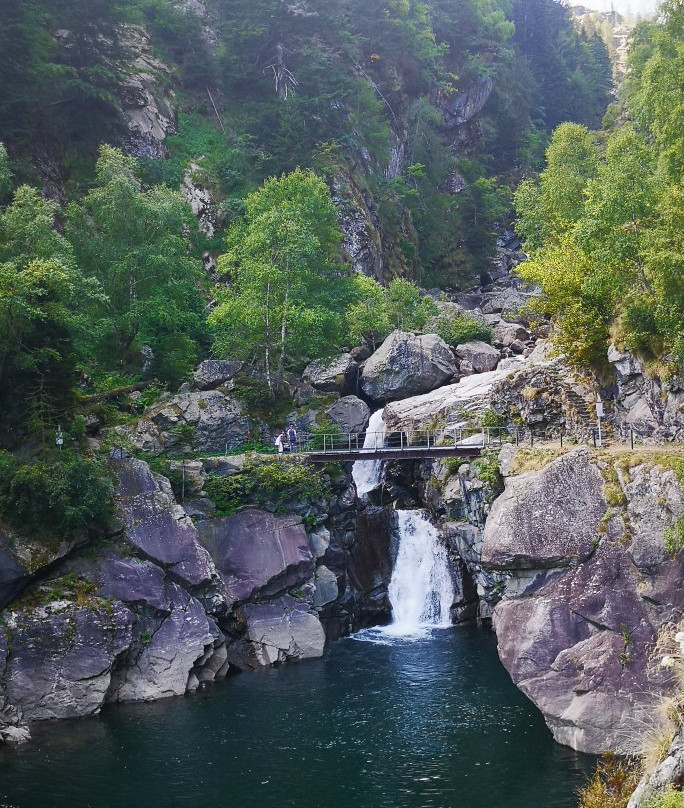 Cascata del Sejont sul Lago Antrona景点图片