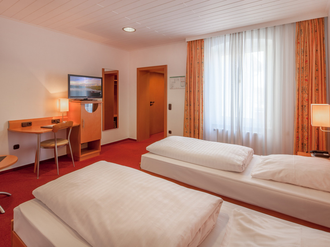 巴特敏登酒店主图