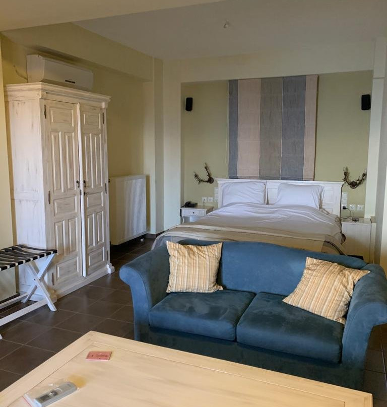 Porto Mani Suites主图