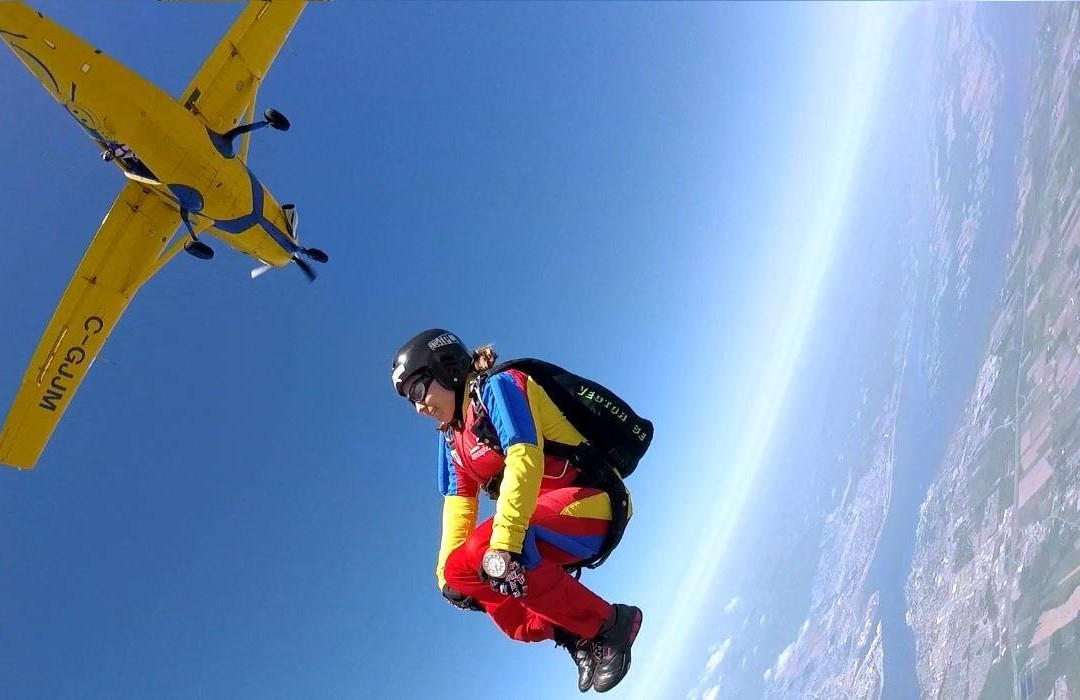 Parachutisme Atmosphair-李维斯必去景点