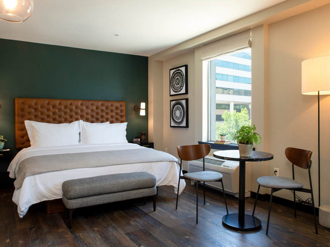 The Lloyd Stamford, Tapestry Collection by Hilton主图