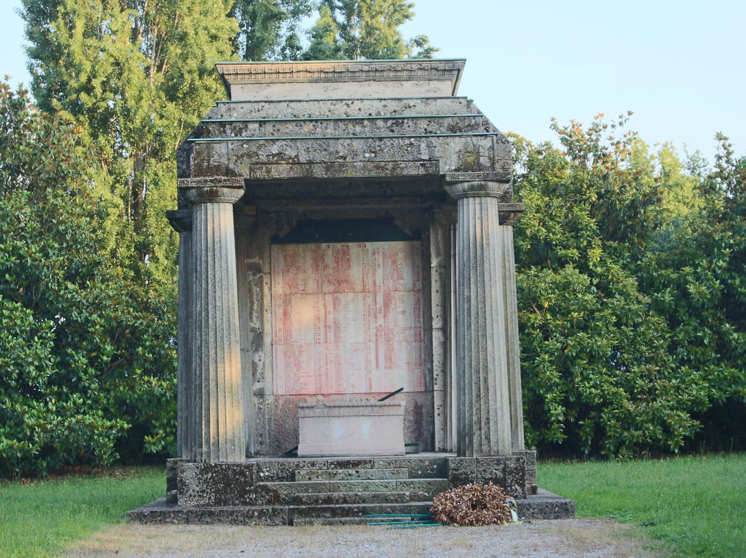 Ossario di Magenta景点图片