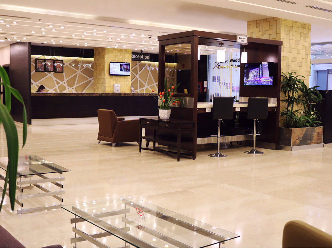 Olive Tree Hotel主图