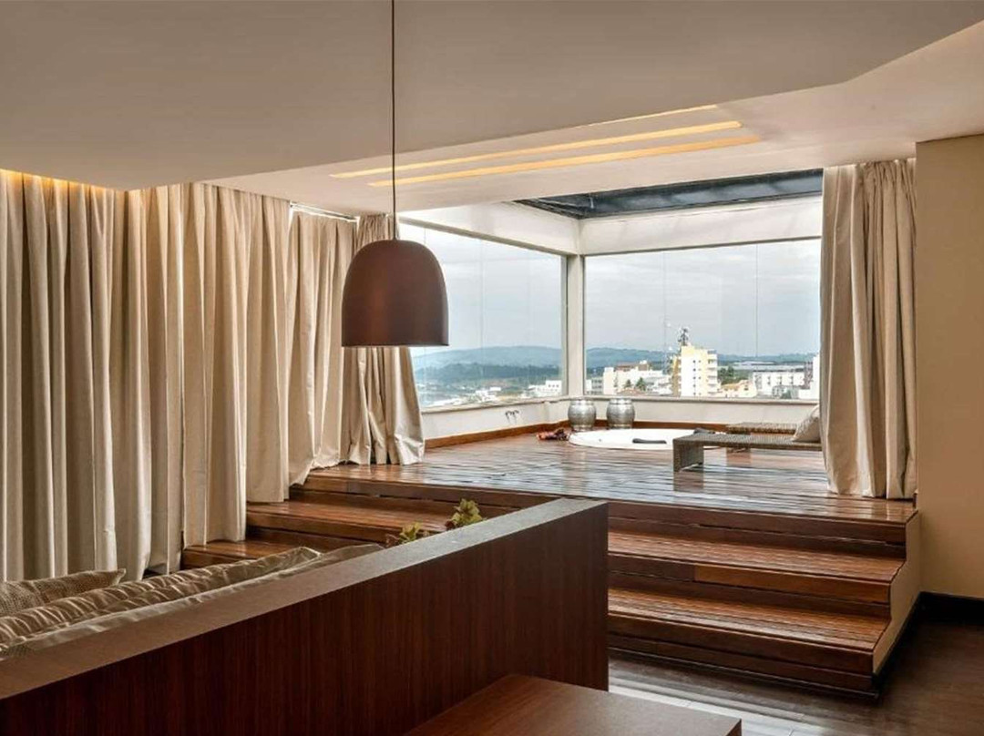 Tryp by Wyndham Varginha Cafe Royal主图