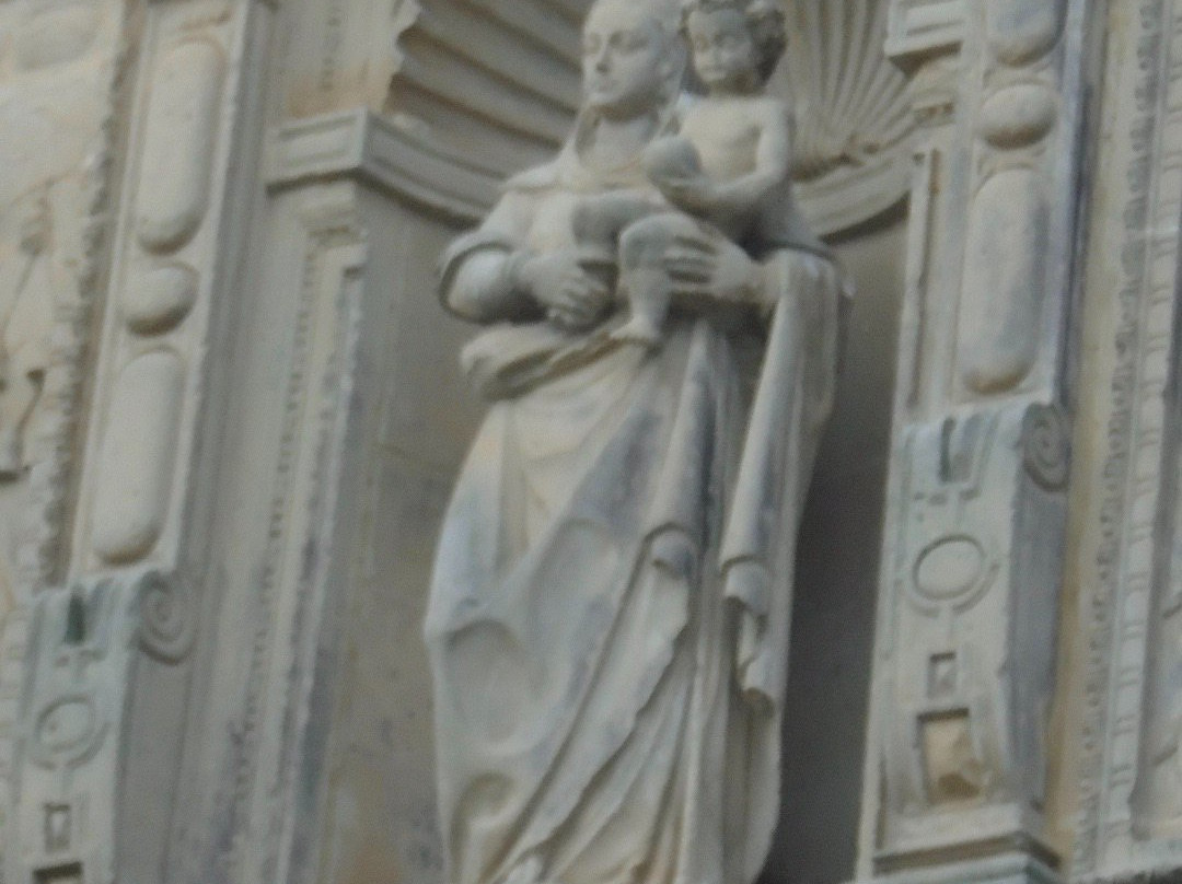 Santa Maria de los Reales Alcazares景点图片