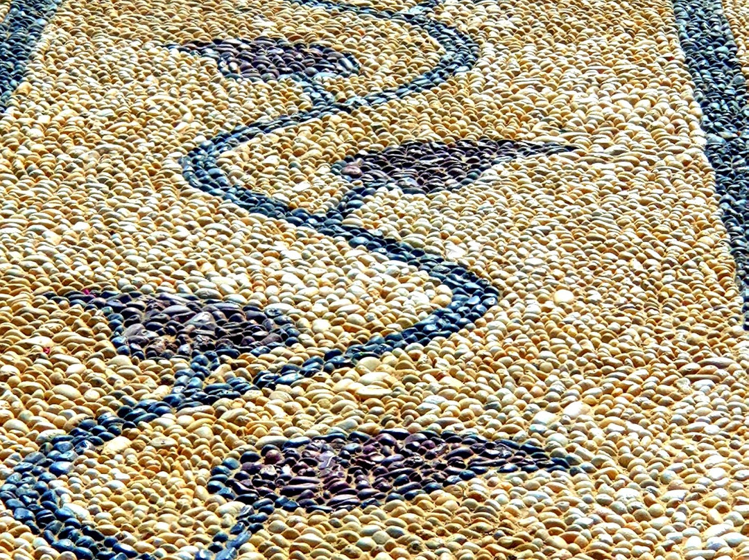 Serenity Beaches Resort主图