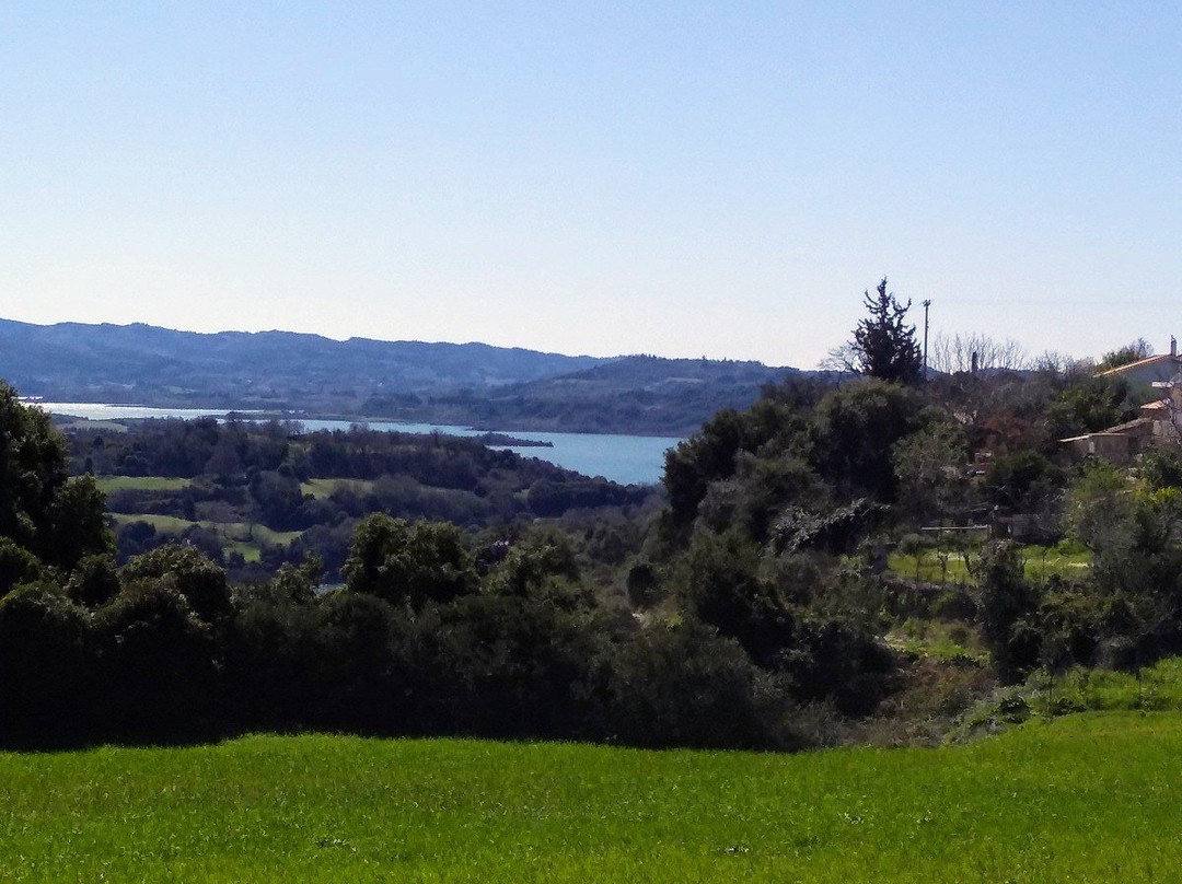 Pinios Lake景点图片