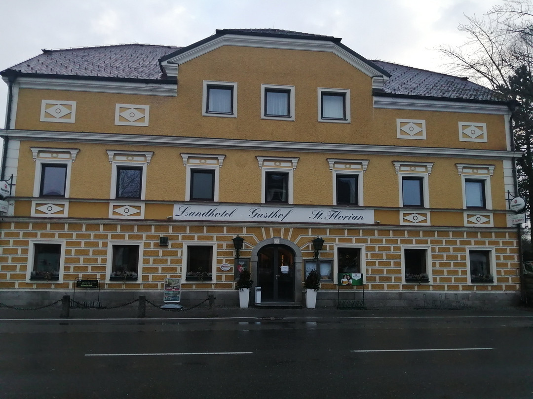 Landhotel & Gasthof St. Florian主图