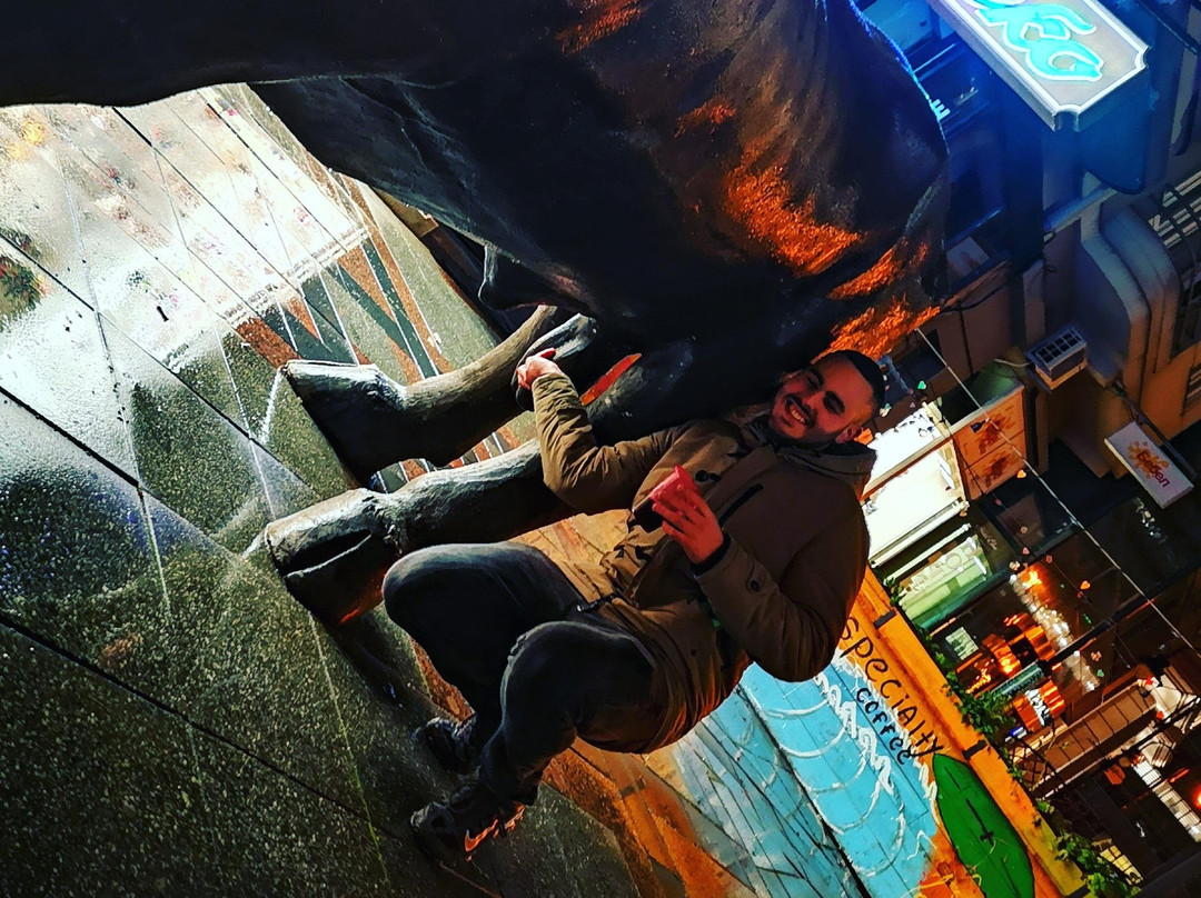 Riverside Party Tours Skopje-斯科普里必去景点