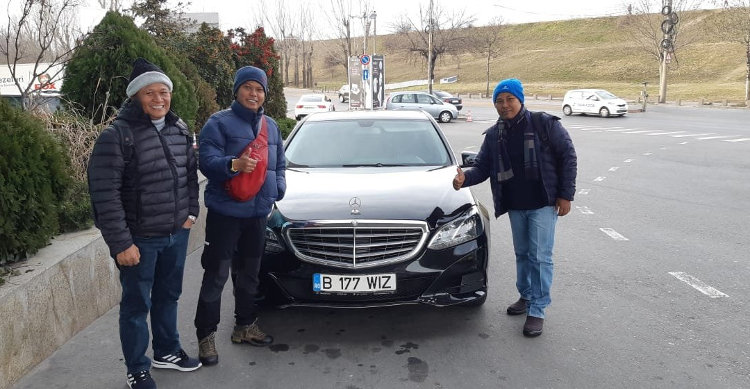 Rent Car With Driver景点图片