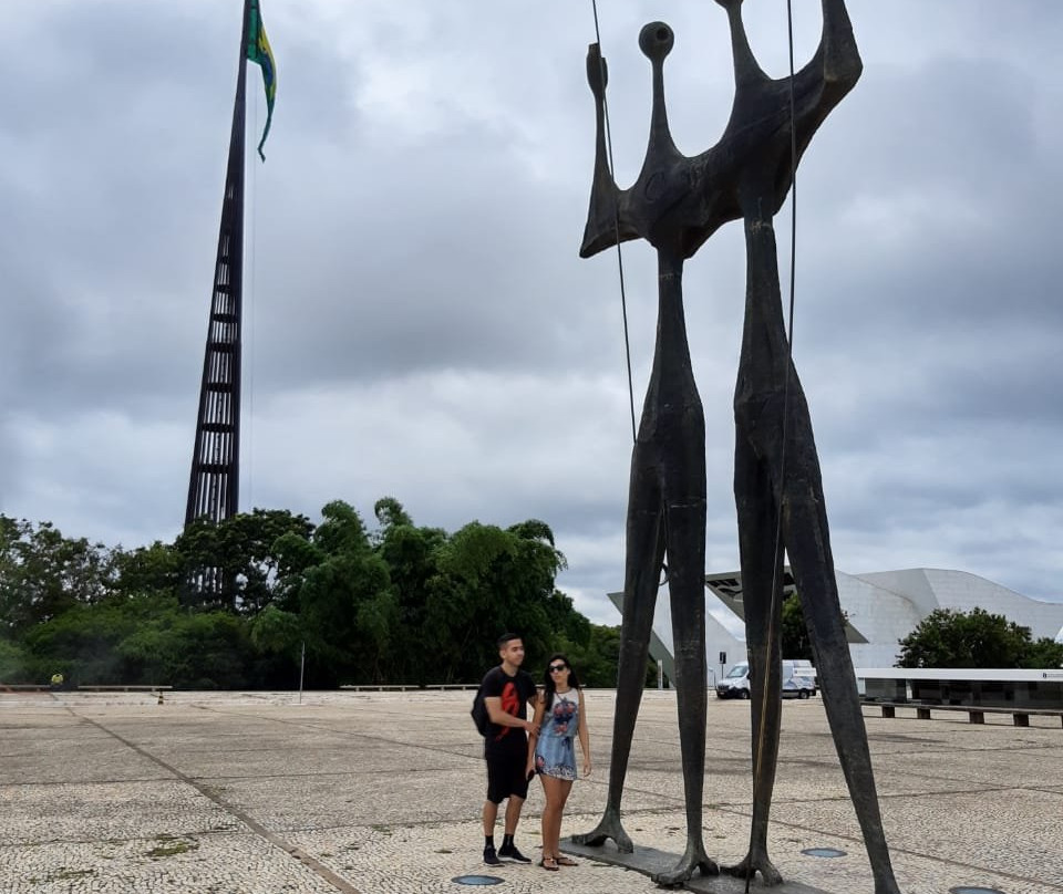 Mastro e Pavilhão Nacional-巴西利亚必去景点
