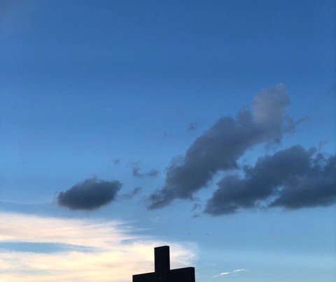 Praca do Papa-贝洛哈里桑塔必去景点