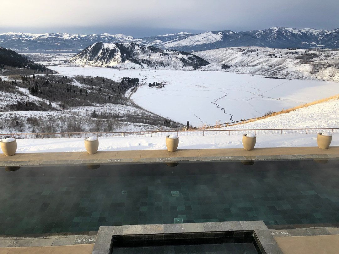 阿曼加尼度假村主图