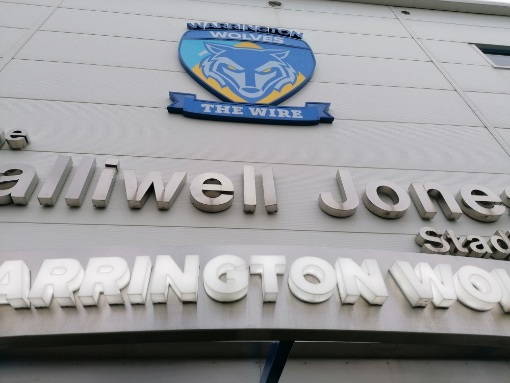 Halliwell Jones Stadium景点图片