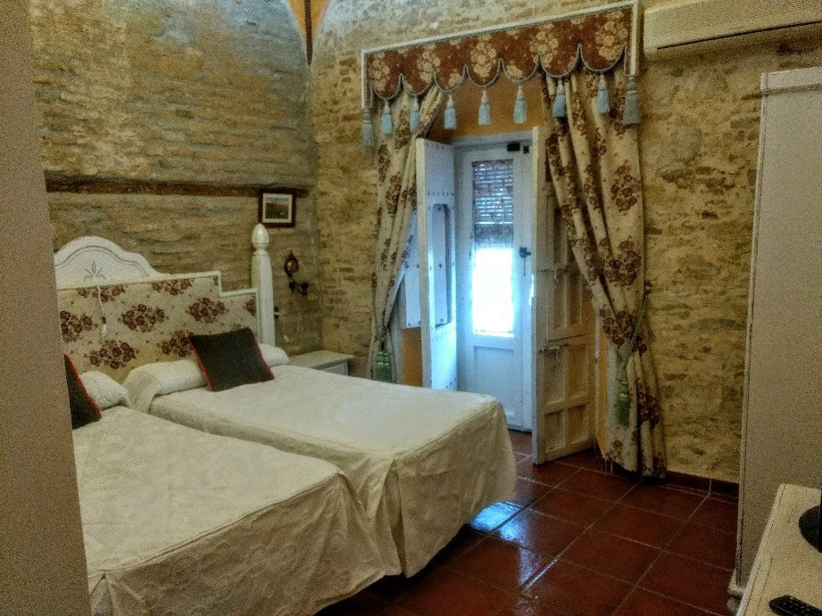 Hotel Las Palmeras by Vivere Stays主图